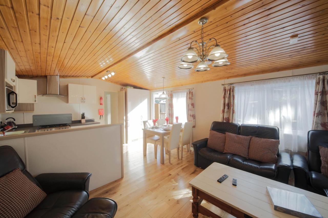 Willow Lodge Swanage Εξωτερικό φωτογραφία