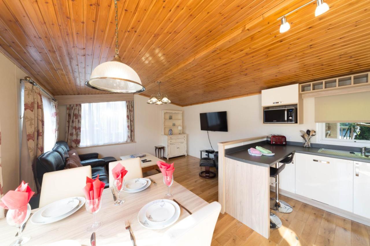 Willow Lodge Swanage Εξωτερικό φωτογραφία
